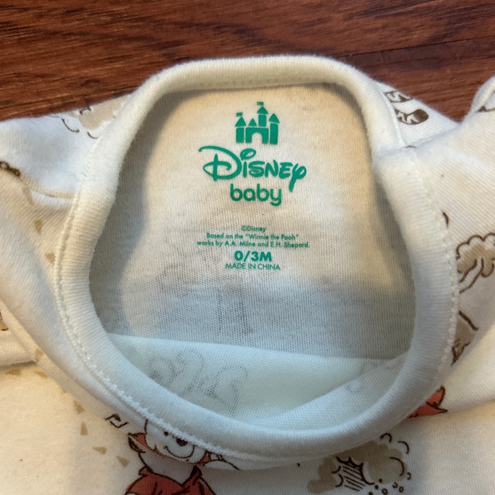 Disney Winnie the Pooh 2 Piece Overall 0-3 Month NWOT - Picture 5 of 5